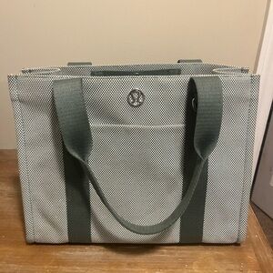 Lululemon Tote Two Tone Canvas 10L